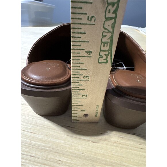 Time And Tru Women’s Block Heel Mule Brown Clogs Size 9 With Studs New With Tags - Picture 3 of 8